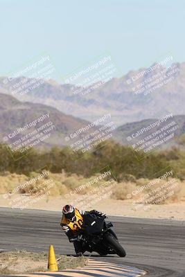 media/Nov-16-2025-Race Pace (Sun) [[8c5fa54630]]/Non Verified Riders (1st 20 Minutes)/2-Turn 10 (1010am)/